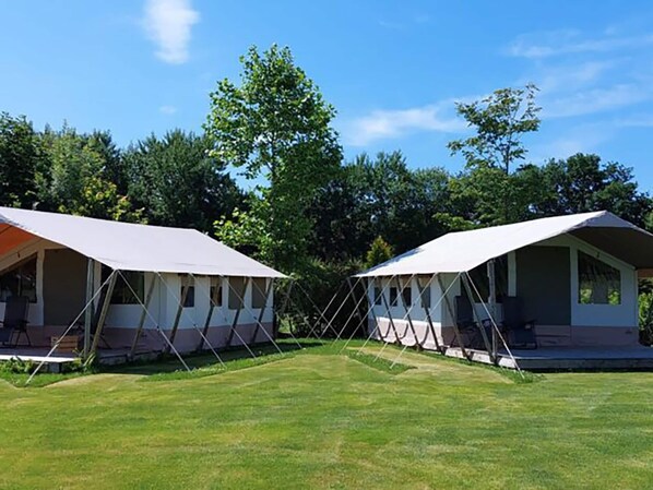 Klassieke tent, 4 slaapkamers | Tuin