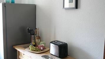 Classic-Apartment, 2 Schlafzimmer | Eigene Küche | Kühlschrank, Mikrowelle, Ofen, Geschirrspüler