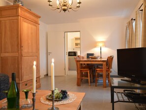 Living room - A Modern Holiday Home by the River Mosel (Moselkern)