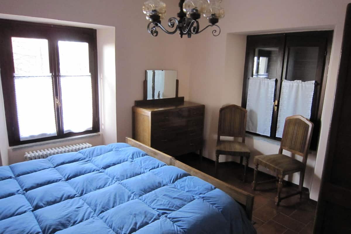 Comfort House, 2 Bedrooms | 5 bedrooms, individually furnished, bed sheets