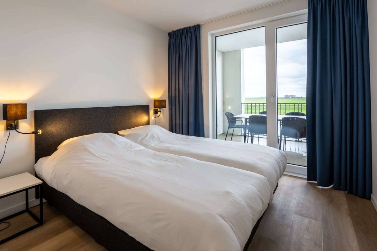 2 habitaciones, muebles diferentes y ropa de cama