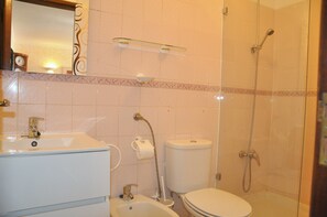 Badezimmer | Duschwanne