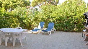 Unclassified image, 4 of 70, button - Horacio Villa is Located Near the Center of Vilamoura (Loulé)