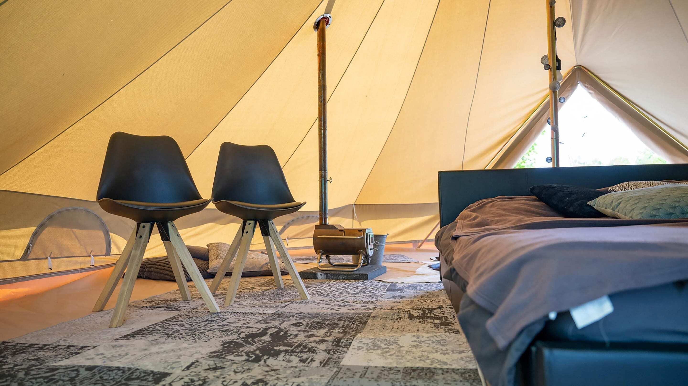 Barraca luxo, 1 quarto | 4 quartos, individualmente mobiliados, roupa de cama