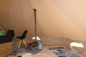 Comfort Tent, 1 Bedroom | Living room - Beautiful Safari Tent in Twijzel With Terrace (Twijzel)