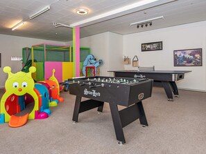 Classic House, 4 Bedrooms | Interior