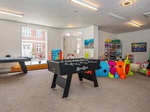 Classic House, 4 Bedrooms | Interior