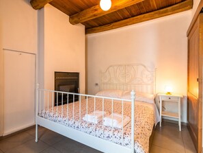 Casa Comfort, 3 camere da letto | 5 camere, con arredamento individuale, lenzuola