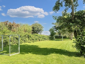 Sports court - 6 Person Holiday Home on a Holiday Park in Hemmet (Hemmet)