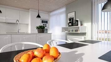 Classic House, 4 Bedrooms | Interior