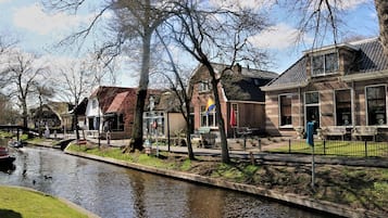 Classic Apartment, 2 Bedrooms | Exterior