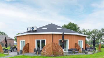 Classic House, 2 Bedrooms | Exterior