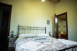 Casa clàssica, 2 dormitoris | 4 dormitoris i roba de llit