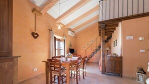 Unclassified image, 4 of 255, button - Chic Farmhouse in Montalto di Castro With Terrace (Montalto di Castro)