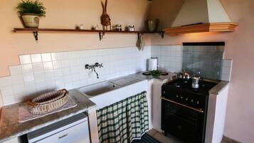 Luxury-Haus, 2 Schlafzimmer | Eigene Küche | Ofen, Hochstuhl