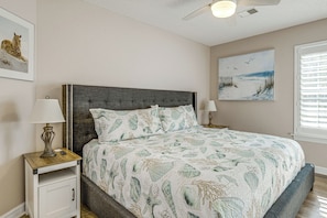 Apartment (3 Bedrooms) | Interior - 4 Mi to Brookgreen Gardens: Murrells Inlet Condo (Murrells Inlet)