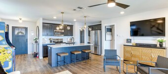 Lakefront Home w/ Dock & Patio in San Angelo!