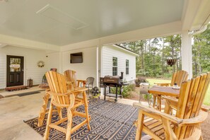House (6 Bedrooms) | Interior - Georgia Countryside Home: 3 Mi to Wild Adventures! (Valdosta)