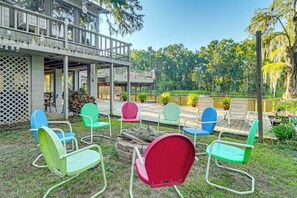 House (3 Bedrooms) | Interior - Lakefront Home: Deck, Grills & Fire Pit in Karnack (Karnack)