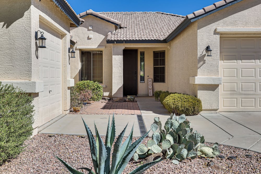 4 Mi to Surprise Stadium: Home w/ Patio!