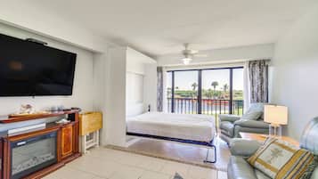 Apartment (1 Bedroom) | Interior