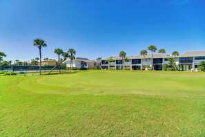Apartment (1 Bedroom) | Interior - 2 Mi to Fort Pierce Jetty: Coastal Florida Condo (Fort Pierce)