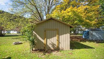 Cottage (2 Bedrooms) | Interior