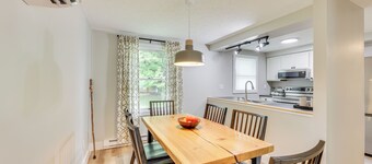 Greenbrier River Retreat w/ Deck - Steps to Trail!