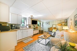 Apartment (1 Bedroom) | Interior