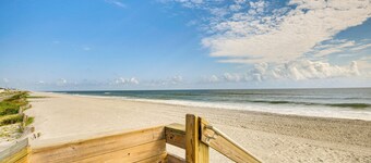 Oceanfront Flagler Beach Unit w/ Water Views!