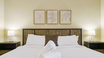 2 bedrooms, desk, iron/ironing board, free WiFi