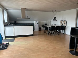 Comfort House, 2 Bedrooms | Interior - 4 Person Holiday Home in Ribe (Ribe)