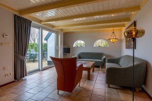 Classic House, 3 Bedrooms | Living room | Fireplace - Lovely Holiday Home in Texel Near Sea (Oosterend)