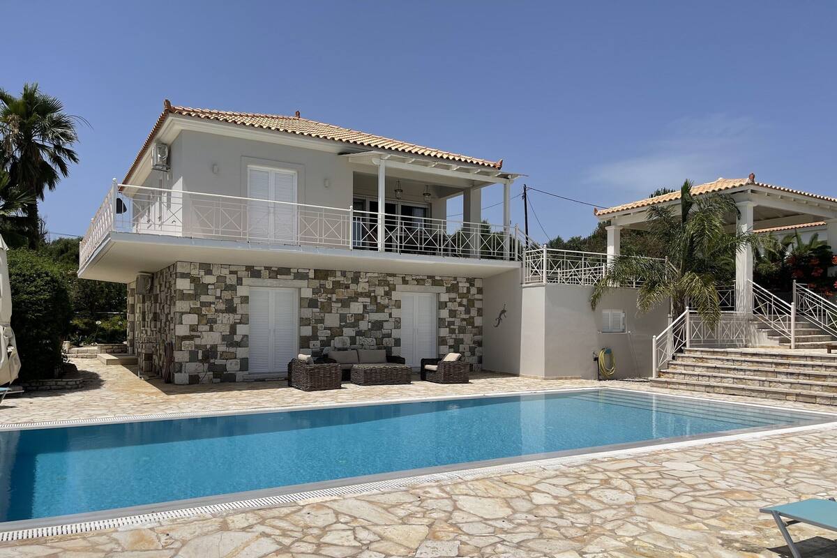 Villa Classic - 4 sovrum | Exteriör