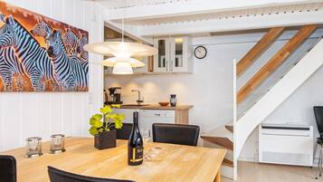 Luxury House, 2 Bedrooms | Interior