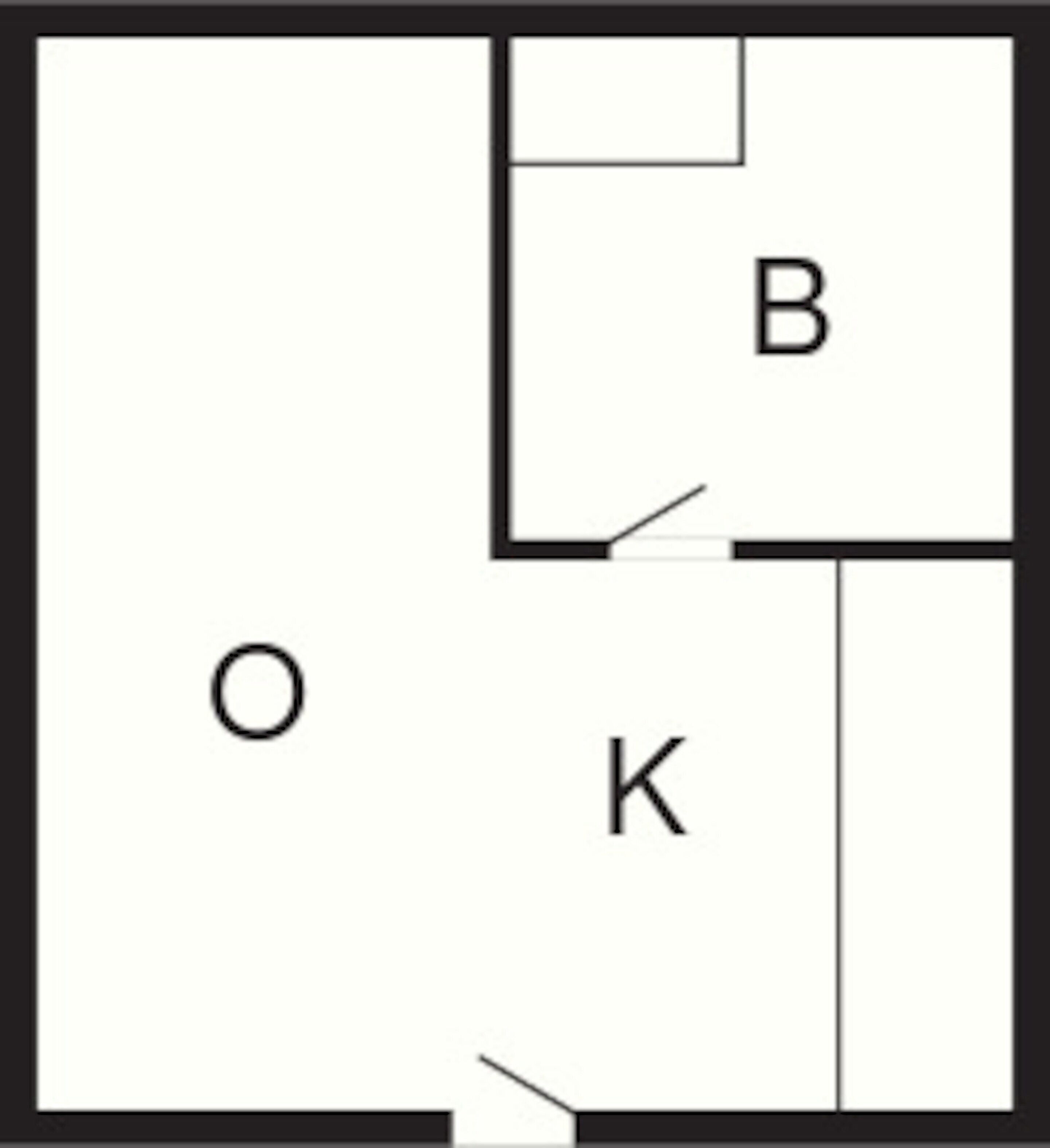 Un plan d’étage indiquant deux pièces, désignées par les lettres O et K, ainsi qu’une salle de bain, désignée par la lettre B.