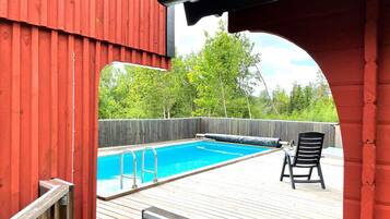 Comfort House, 5 Bedrooms | Pool | Indoor pool, outdoor pool