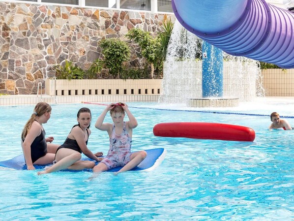 Pool - 6 Person Holiday Home on a Holiday Park in Hanstholm (Hanstholm)