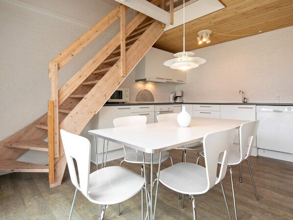 Interior - 8 Person Holiday Home on a Holiday Park in Blavand (Blavand)