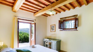 Room - Apartment in a Modern Holiday Home in Anghiari (Anghiari)