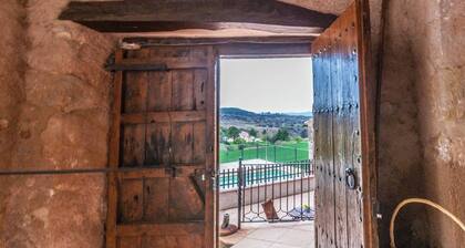17th Century Farmhouse in Bages, Near Montserrat