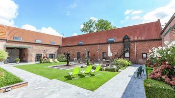 Classic House, 2 Bedrooms | Exterior