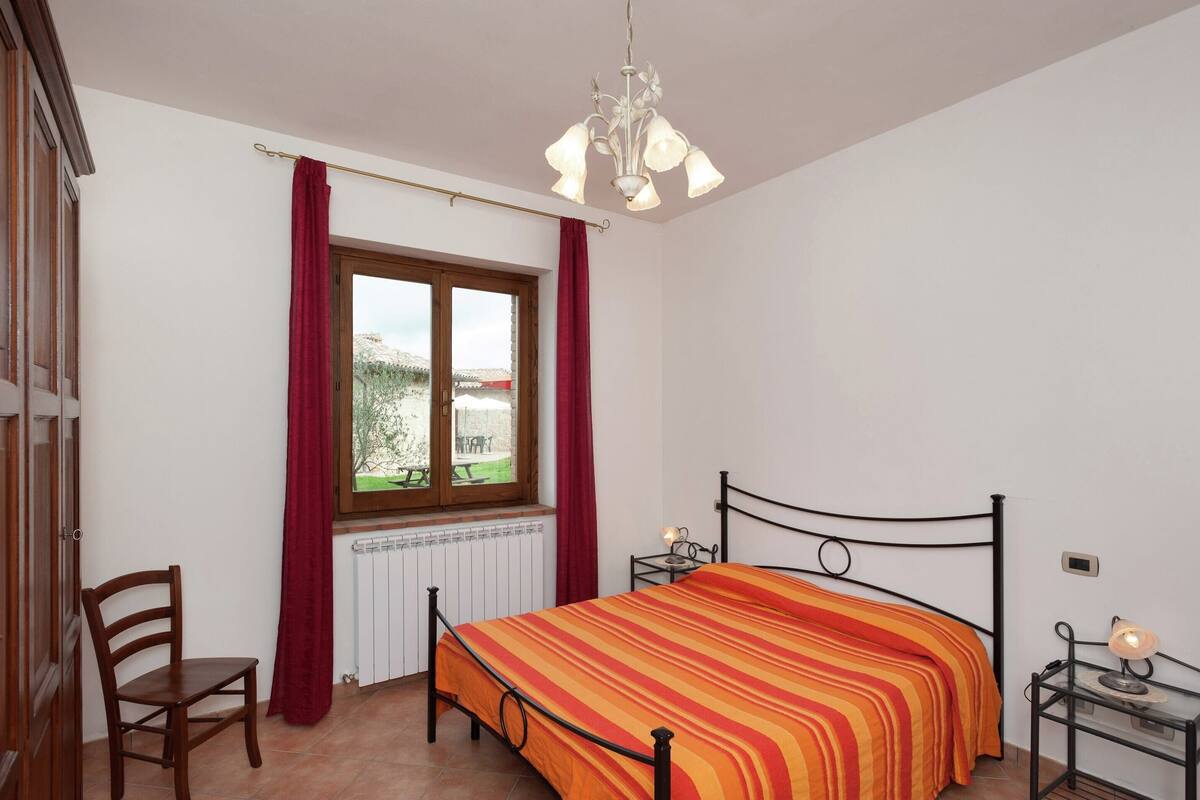 Deluxe House, 1 Bedroom | 5 bedrooms, individually furnished, bed sheets