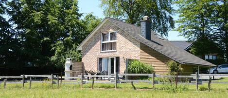 Comfort House, 3 Bedrooms | Exterior