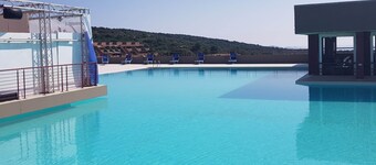 Simplistic Apartment in Olbia With Garden