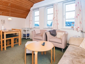 Comfort Apartment, 2 Bedrooms | Interior - 5 Person Holiday Home in Romo (Rømø)