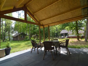Casa clásica, 2 habitaciones | Balcón