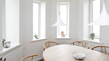 Comfort Apartment, 2 Bedrooms | Interior