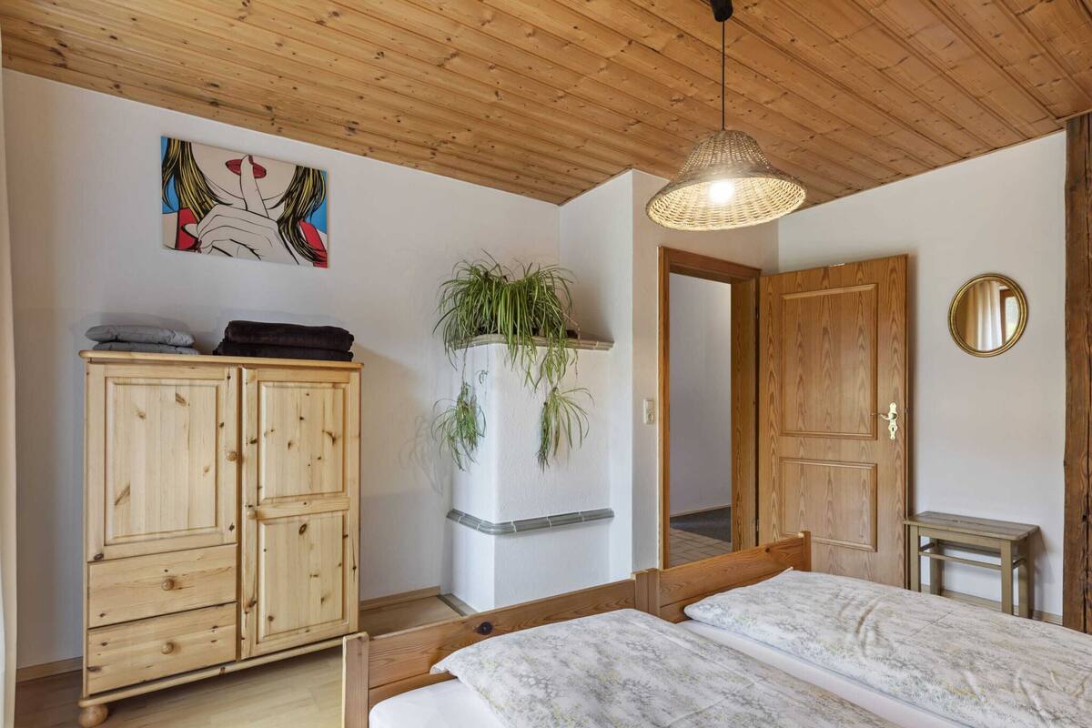 Comfort-lejlighed - 3 soveværelser | 8 soveværelser, strygejern/strygebræt, individuel indretning, sengetøj