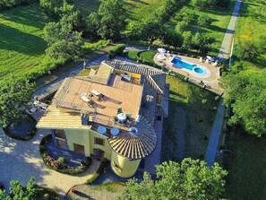 Exterior - Peaceful Villa in Montefiascone With Bubble Bath (Montefiascone)